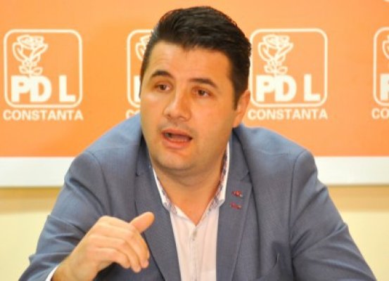 Apel umanitar: respins de Decebal Făgădău, Iustin Roman caută teren pentru parc industrial